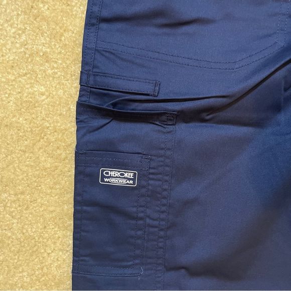 Cherokee Scrubs NWT - Picture 8 of 11